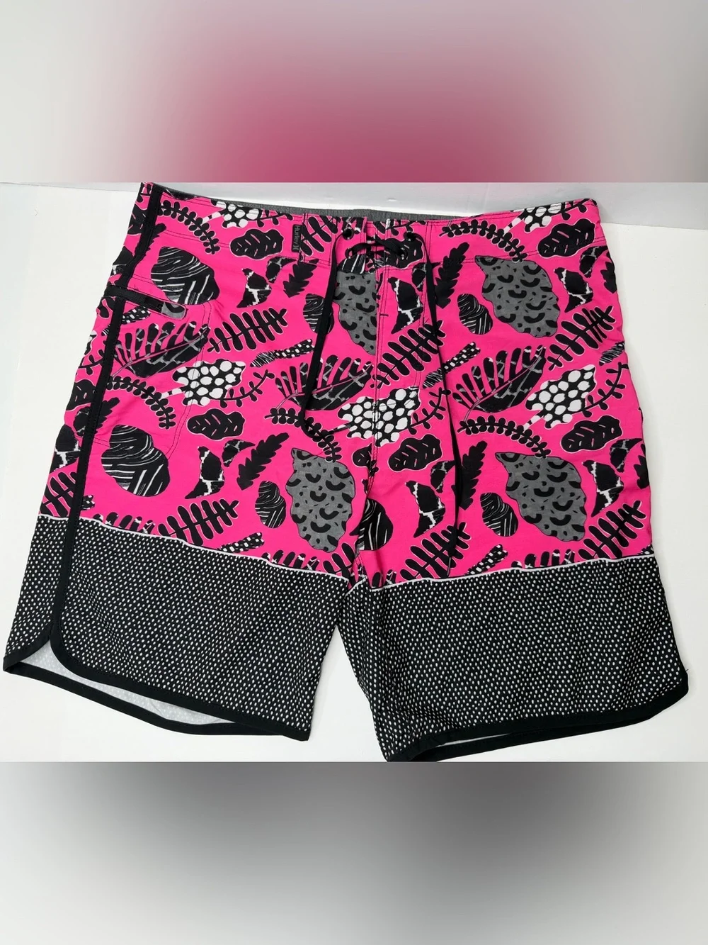 Hurley Swim Trunks Men's 30” Phantom JW Nola Unlined Breast Cancer Board Shorts
